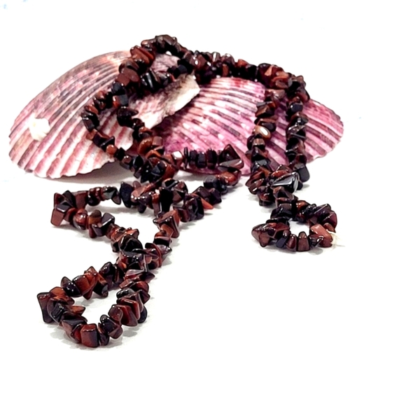 Irregular Chip Beaded Necklace - Picture 1 of 7